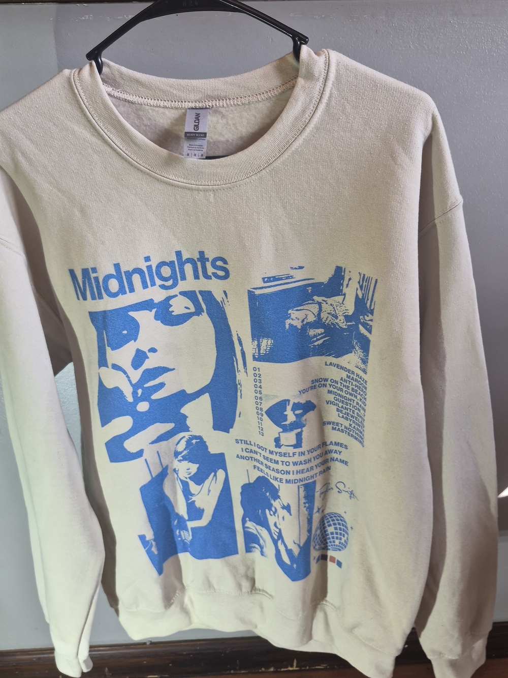 Gildan Cream Crewneck Sweatshirt with Blue 'Midnights' Graphic